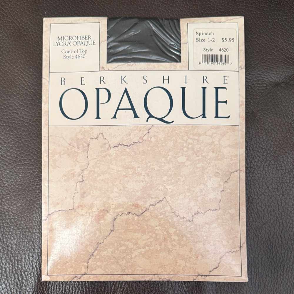 Berkshire Opaque Panty Hose Control Top Color Spinach Size 1-2 Microfiber Lycra